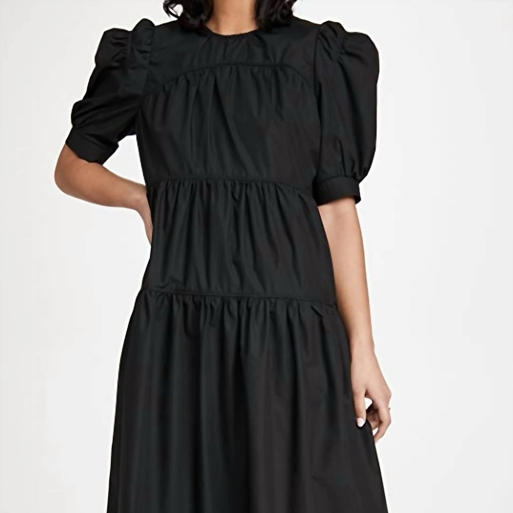En Saison Tiered Flowy Black Dress Size Medium
